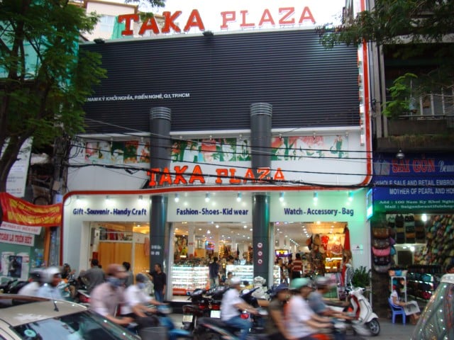 lắp internet viettel TTTM Taka Plaza